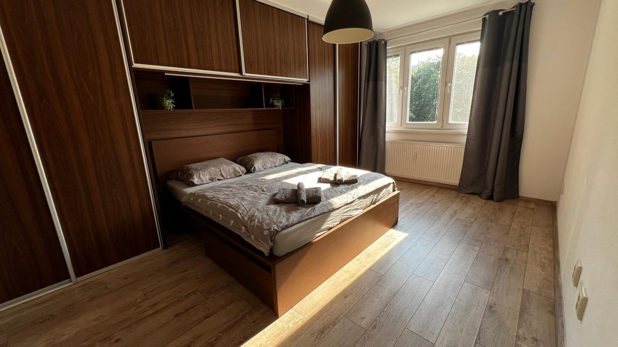 באנסקה ביסטריצה Industrial Apartment I 24Hr Self Check-In I Free Parking & Coffee מראה חיצוני תמונה